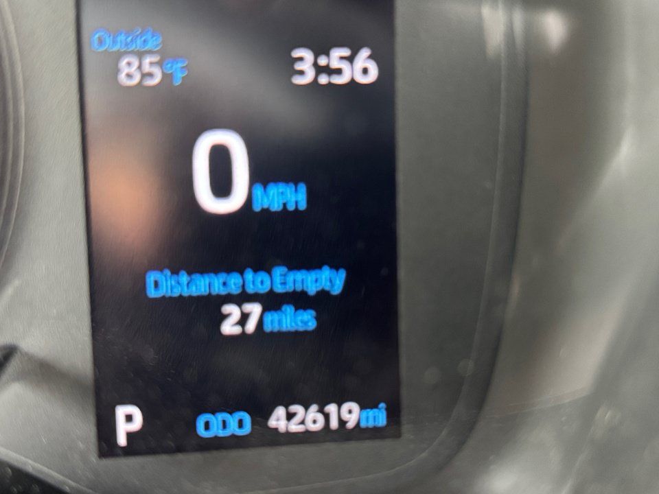 Used 2022 Toyota Corolla SE FWD image 11