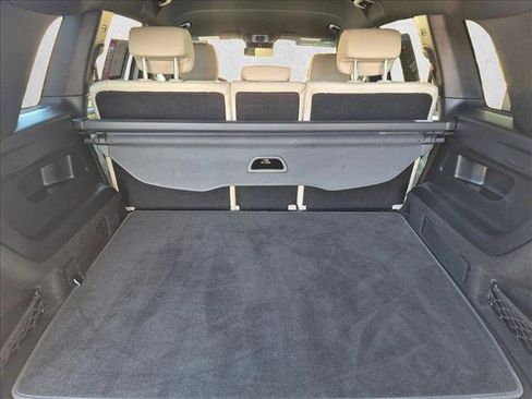 Used 2025 Mercedes-Benz GLB 250 4MATIC image 19