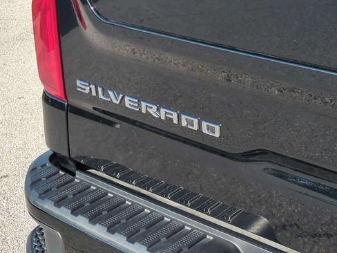 Used 2026 Chevrolet Silverado 1500 LT Trail Boss w/ Safety Package AWD/4WD image 31