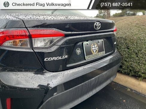 Used 2024 Toyota Corolla LE image 9