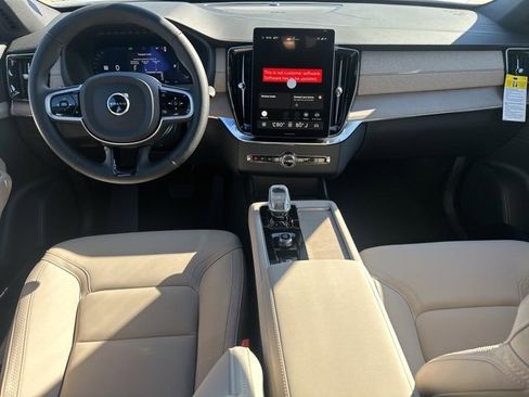 New 2026 Volvo XC90 B6 Plus w/ Protection Package Premier image 11