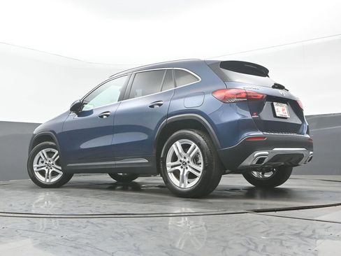 Used 2023 Mercedes-Benz GLA 250 4MATIC image 29