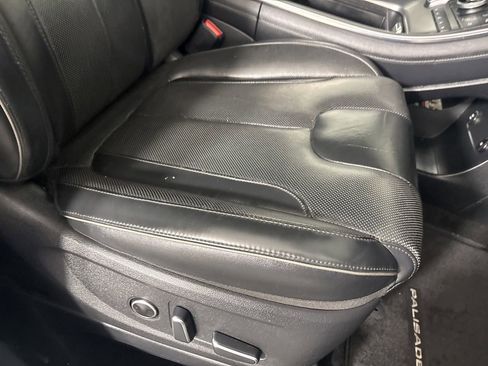 Used 2024 Hyundai Palisade Calligraphy image 29