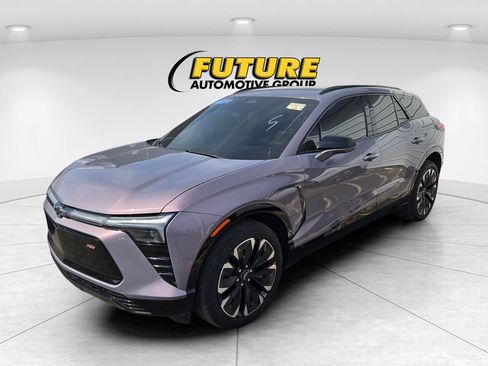 Used 2024 Chevrolet Blazer EV RS AWD/4WD image 3