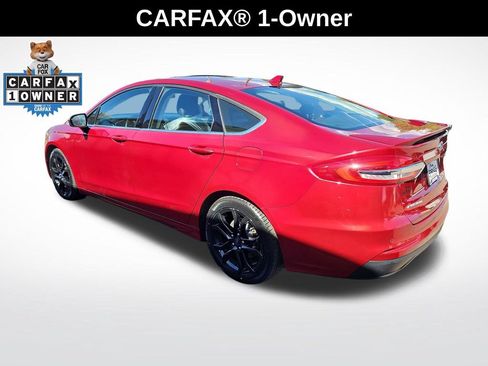 Used 2019 Ford Fusion SE w/ Equipment Group 151A FWD image 3