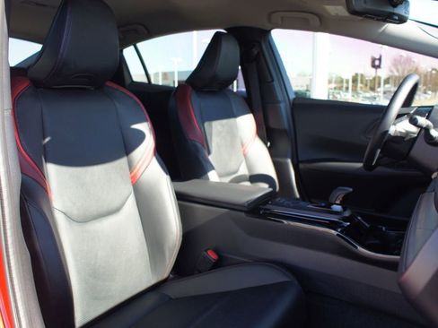 Used 2025 Toyota Prius Base image 21