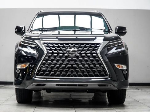 Used 2023 Lexus GX 460 Premium w/ Premium Package AWD/4WD image 8