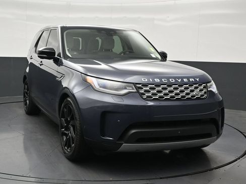 Used 2024 Land Rover Discovery S AWD/4WD image 7