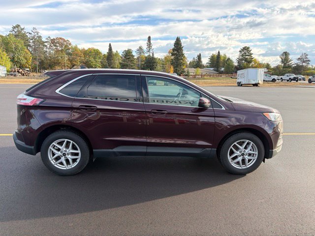 Used 2024 Ford Edge SEL w/ Convenience Package AWD/4WD image 6