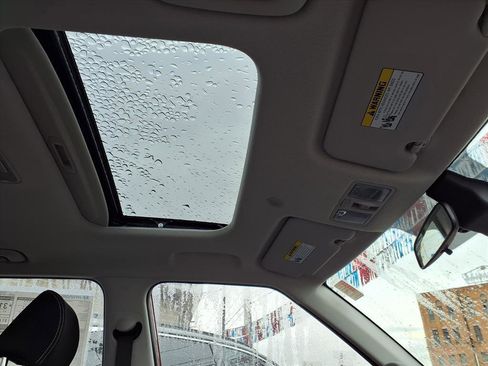 New 2026 Hyundai Venue SEL image 8