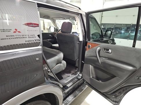 Certified 2019 Nissan Armada SV w/ Driver Package image 22