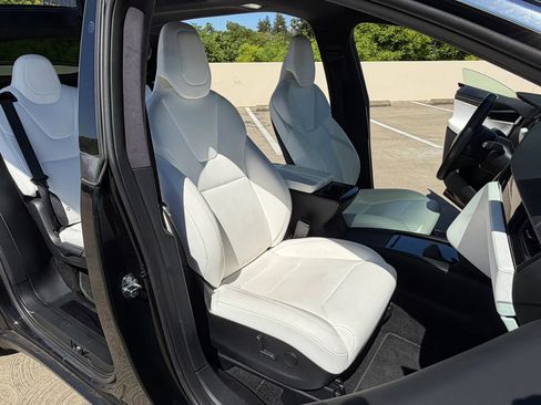 Used 2019 Tesla Model X 100D AWD/4WD image 27