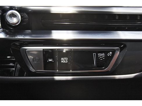 Certified 2024 Cadillac Lyriq Sport RWD image 19