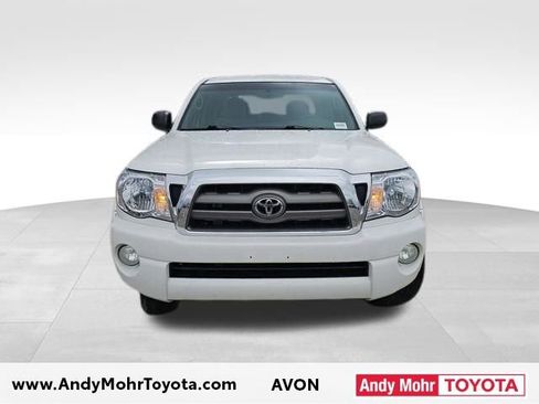 Used 2010 Toyota Tacoma 4x4 Double Cab image 2
