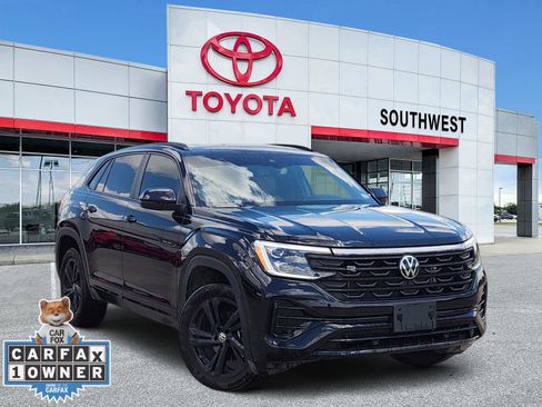 Used 2025 Volkswagen Atlas Cross Sport SEL R-Line AWD/4WD image 1