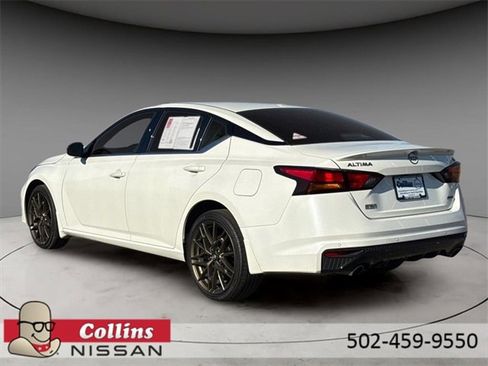 Certified 2025 Nissan Altima 2.5 SR w/ SR Premium Package image 3