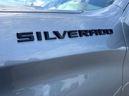 Used 2023 Chevrolet Silverado 1500 Custom w/ Rally Edition AWD/4WD image 10