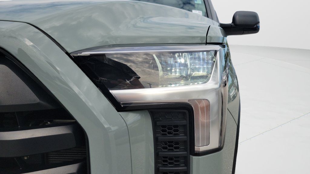 Used 2024 Toyota Tundra SR5 w/ SR5 Premium Package AWD/4WD image 24