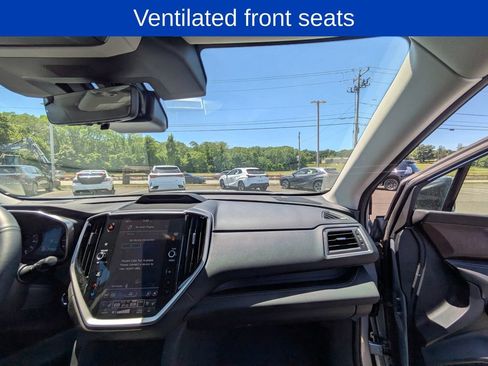 Used 2025 Subaru Ascent Touring AWD/4WD image 19