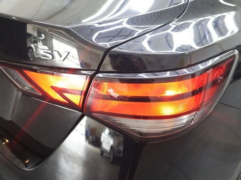Used 2023 Nissan Sentra SV FWD image 31
