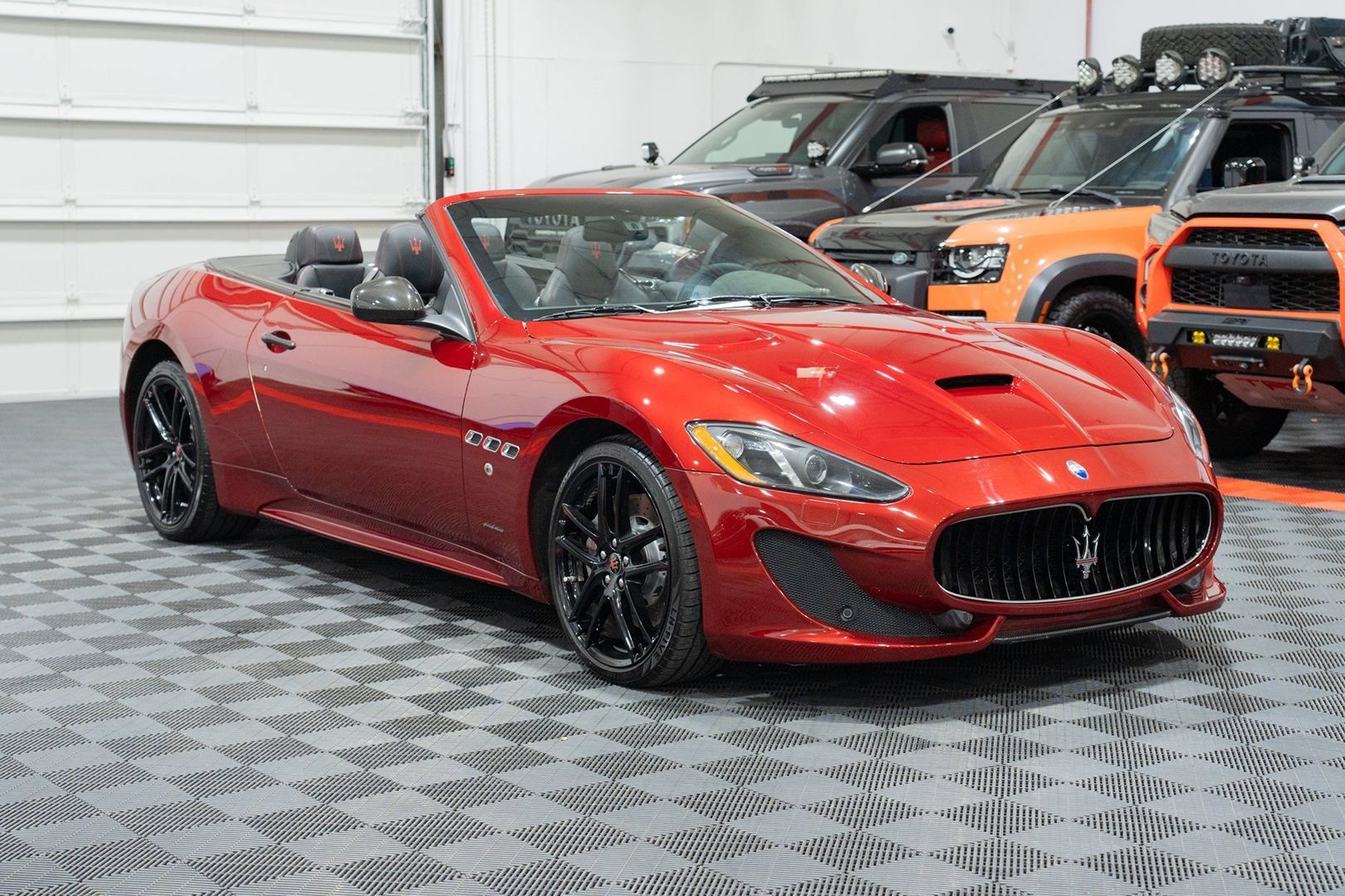 Used 2017 Maserati GranTurismo Sport RWD image 11