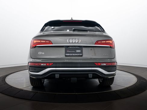 Used 2023 Audi Q5 2.0T Premium Plus w/ Premium Plus Package AWD/4WD image 21