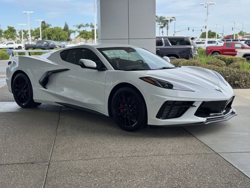 New 2026 Chevrolet Corvette Stingray Coupe w/ 1LT RWD image 3