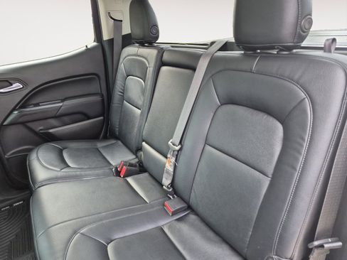 Used 2019 GMC Canyon SLE image 23