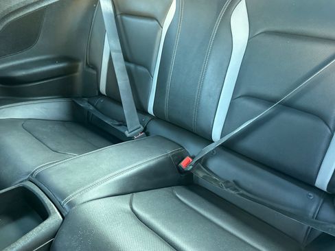 Used 2021 Chevrolet Camaro LT image 25