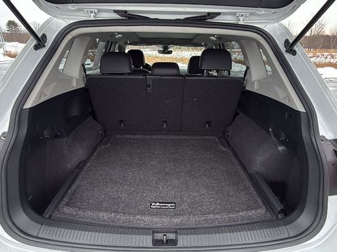 Used 2022 Volkswagen Tiguan SE image 23