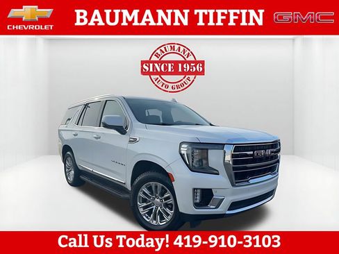 Used 2021 GMC Yukon SLT w/ SLT Premium Package image 4