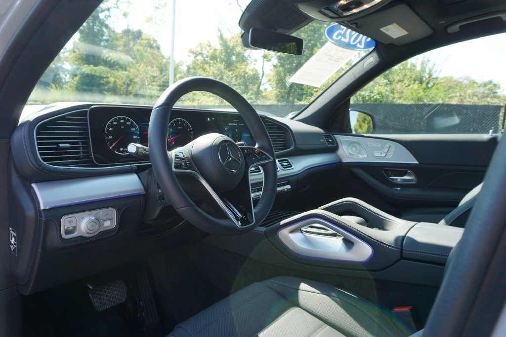 Certified 2025 Mercedes-Benz GLE 450 4MATIC image 12