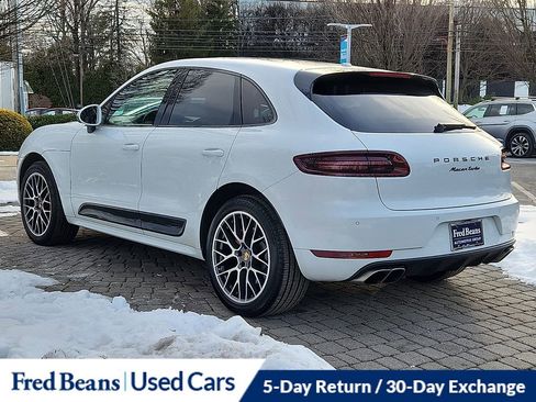 Used 2018 Porsche Macan Turbo image 4