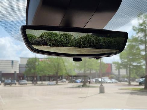 Used 2023 Chevrolet Tahoe Premier w/ Advanced Technology Package image 14