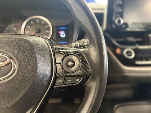 Used 2020 Toyota Corolla SE FWD image 18