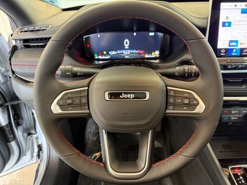 New 2026 Jeep Compass Trailhawk w/ Sun, Sound & Navigation Group image 21