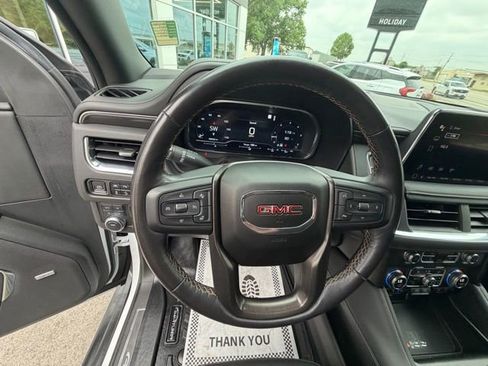 Used 2023 GMC Yukon XL AT4 w/ AT4 Premium Package image 19