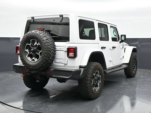 Used 2023 Jeep Wrangler Unlimited Rubicon w/ Cold Weather Group AWD/4WD image 9