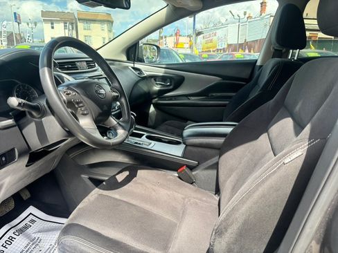 Used 2021 Nissan Murano SV AWD/4WD image 17