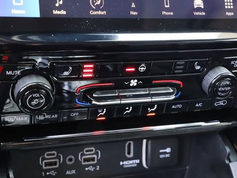 Used 2023 Jeep Grand Cherokee 4xe image 33