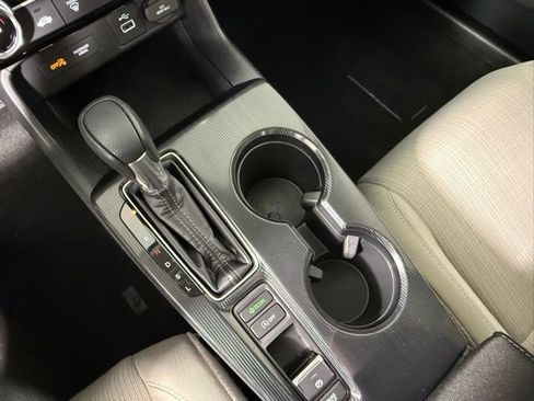 Used 2023 Honda Civic LX image 25