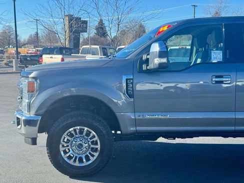 Used 2022 Ford F350 XLT w/ XLT Premium Package image 11