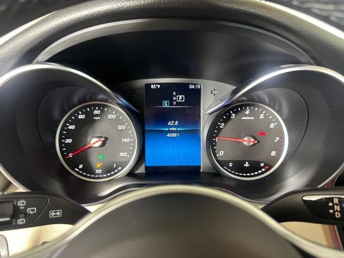 Certified 2022 Mercedes-Benz GLC 300 image 29