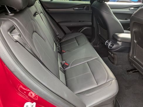 Used 2022 Alfa Romeo Stelvio Ti image 24