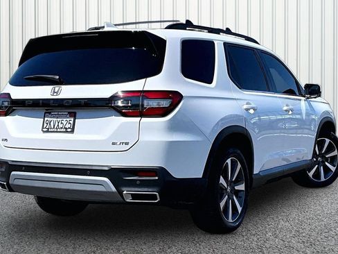 Used 2024 Honda Pilot Elite image 26