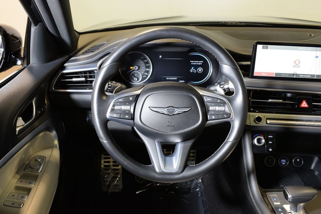 Used 2025 Genesis G70 3.3T Advanced AWD/4WD image 15