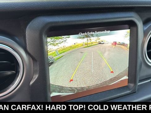 Used 2022 Jeep Wrangler Unlimited Rubicon 4xe w/ Cold Weather Group AWD/4WD image 16