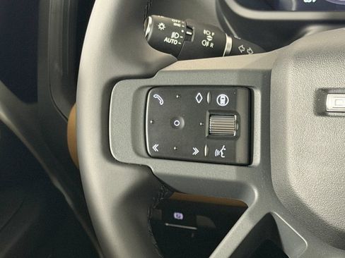 New 2026 Land Rover Defender 110 S AWD/4WD image 15