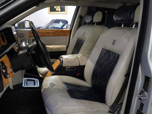 Used 2004 Rolls-Royce Phantom Sedan image 15