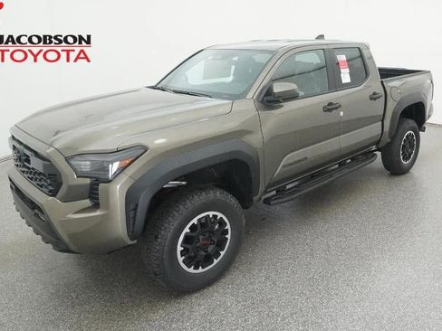 New 2025 Toyota Tacoma TRD Off-Road image 1